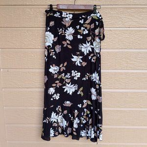 See You Monday Black Floral Wrap/Tie-Waist Maxi Skirt Sz M